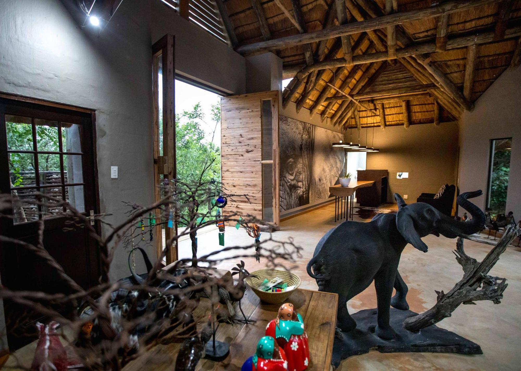 Royal Thonga Safari Lodge Sihangwane Εξωτερικό φωτογραφία